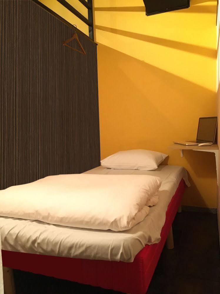 Guest House Chadapon Tokyo Exterior photo